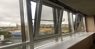 Холодное остекление балкона Котлас цена от 8284 руб. м/п. за 50 часов